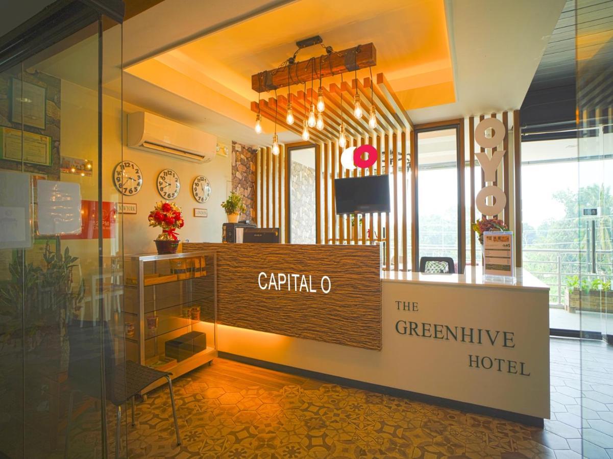 Capital O Oyo 785 The Greenhive Hotel Ibaan المظهر الخارجي الصورة